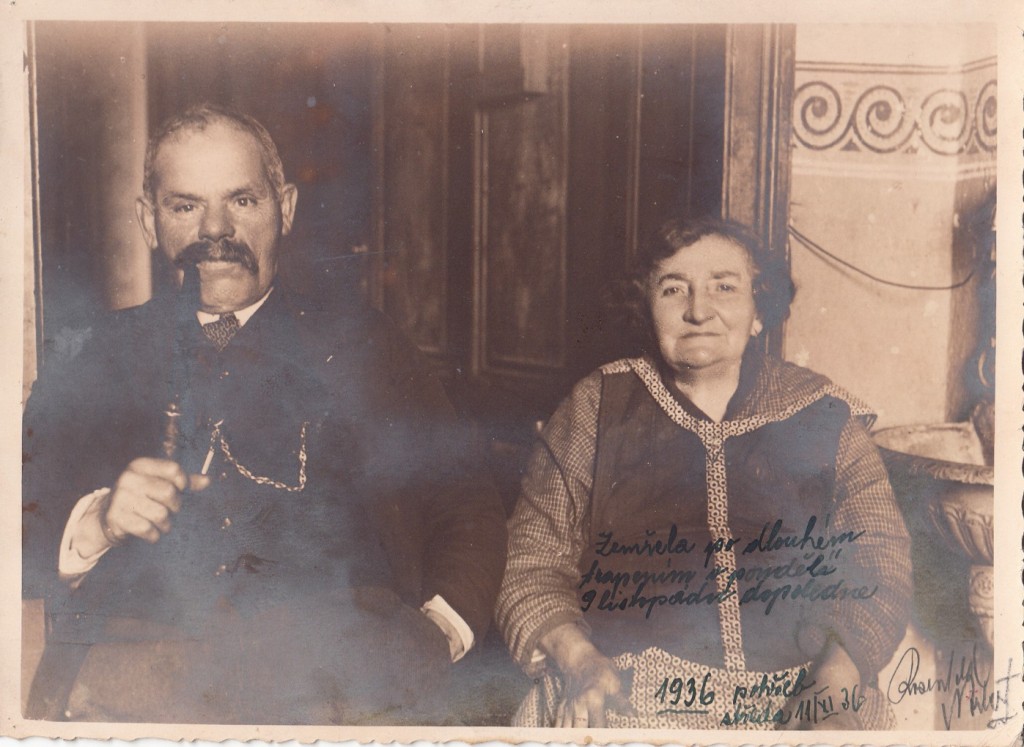Rosenfeld Zikmund + manželka pochovaná v Přerově